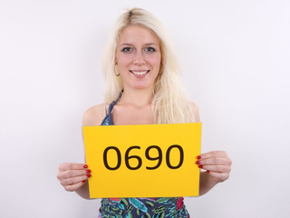 CZECH CASTING – SANDRA (0690)