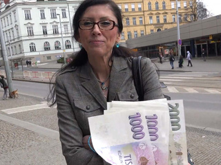 Czech MOMMY Office Slut Picked up & Screwed